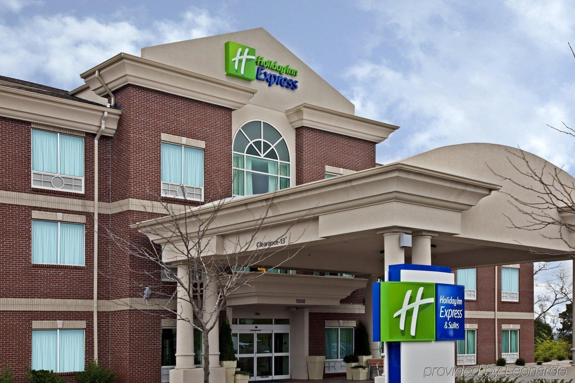 Holiday Inn Express Hotel & Suites Frankfort By Ihg Zewnętrze zdjęcie