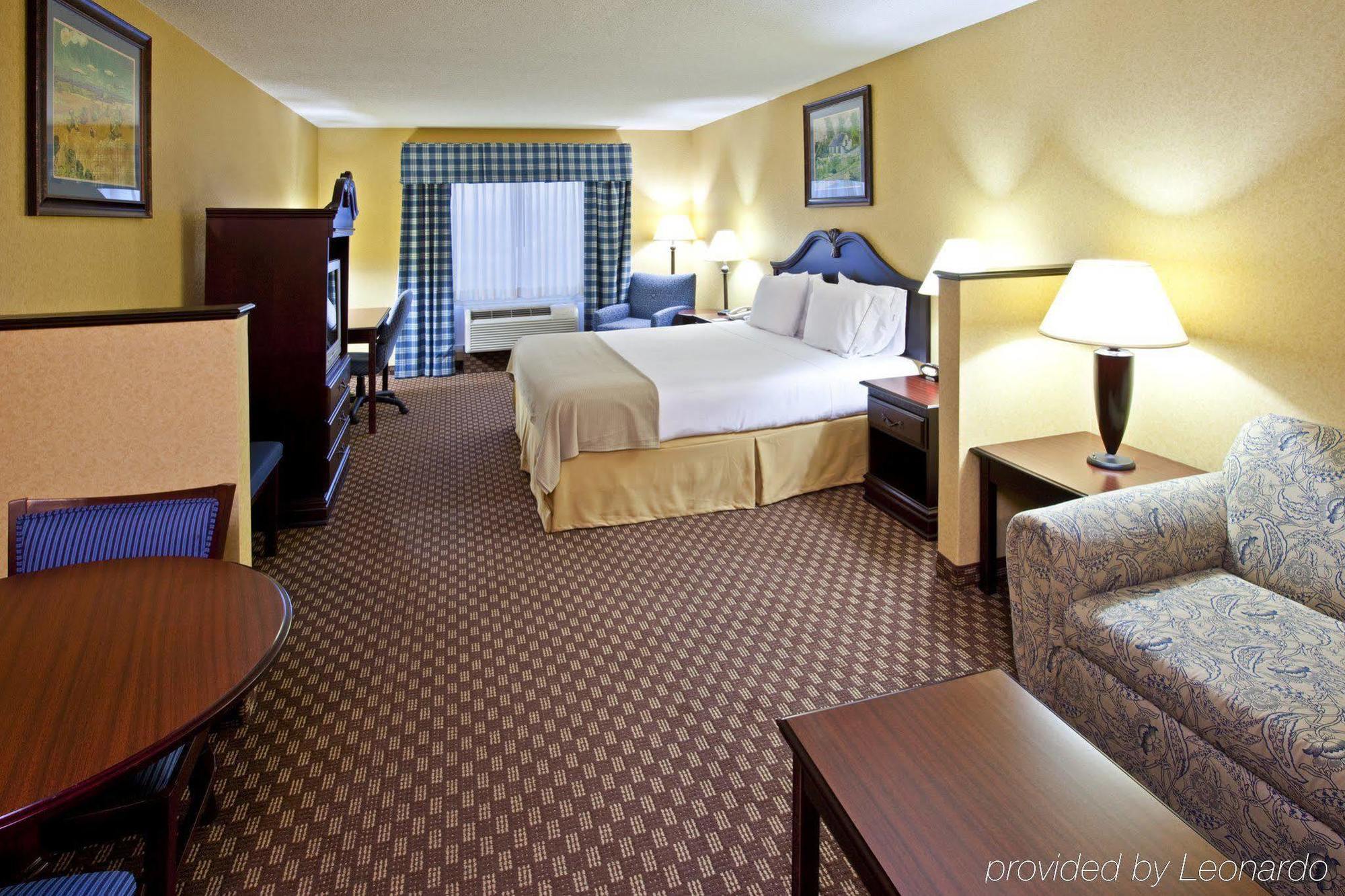 Holiday Inn Express Hotel & Suites Frankfort By Ihg Zewnętrze zdjęcie
